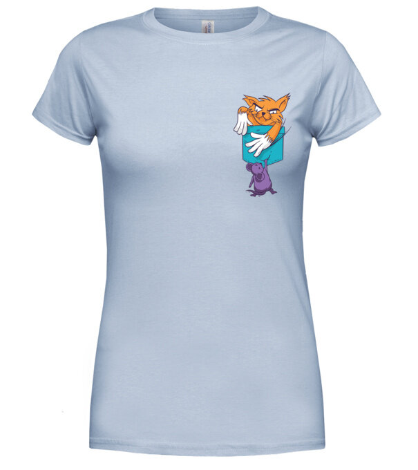  model  pe tricou