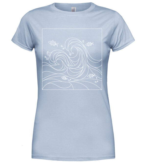  model  pe tricou