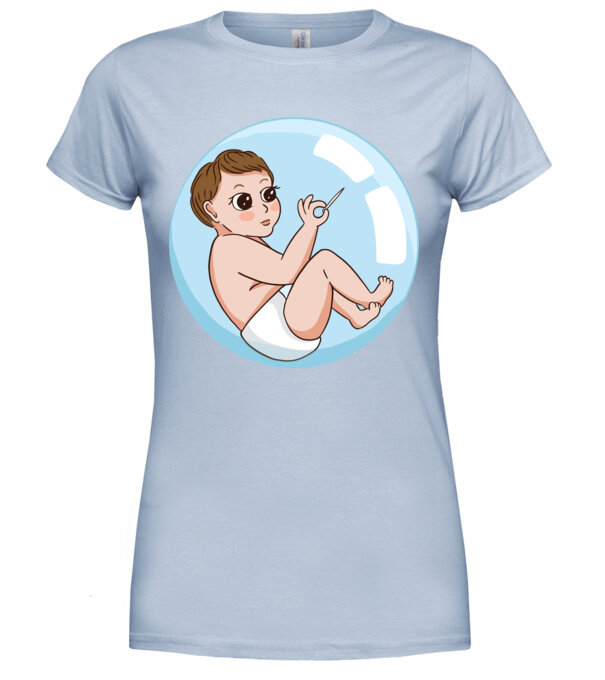 model  pe tricou