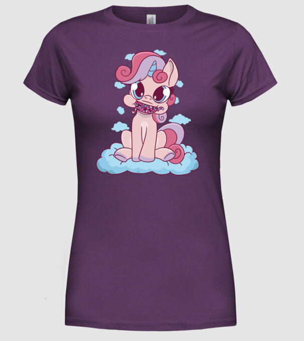 Unicorn cu bomboane model mov pe tricou