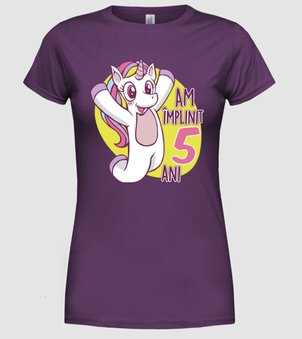 Am împlinit 5 ani model mov pe tricou