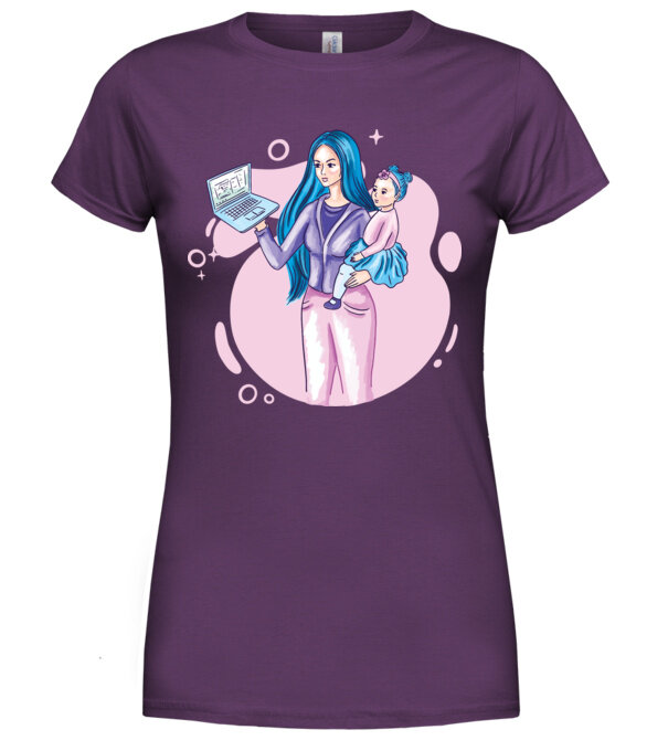  model  pe tricou