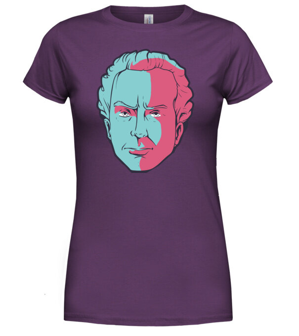  model  pe tricou