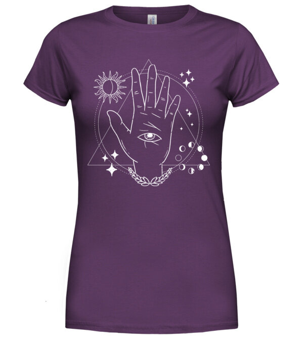  model  pe tricou