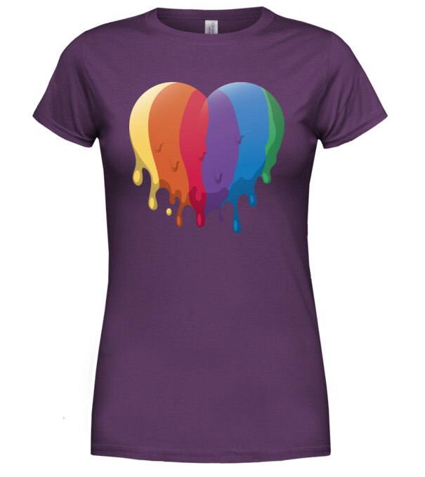  model  pe tricou
