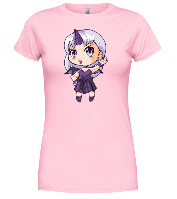  model  pe tricou