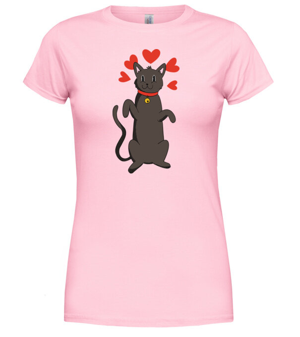  model  pe tricou