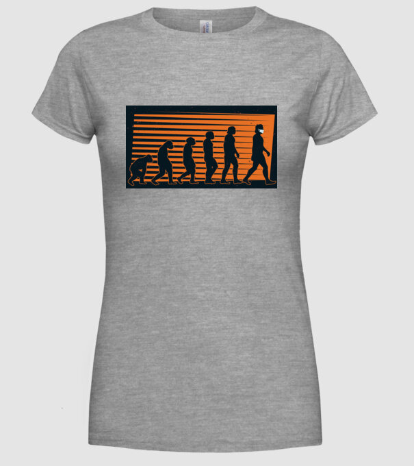 Evoluție Mască model gri pe tricou
