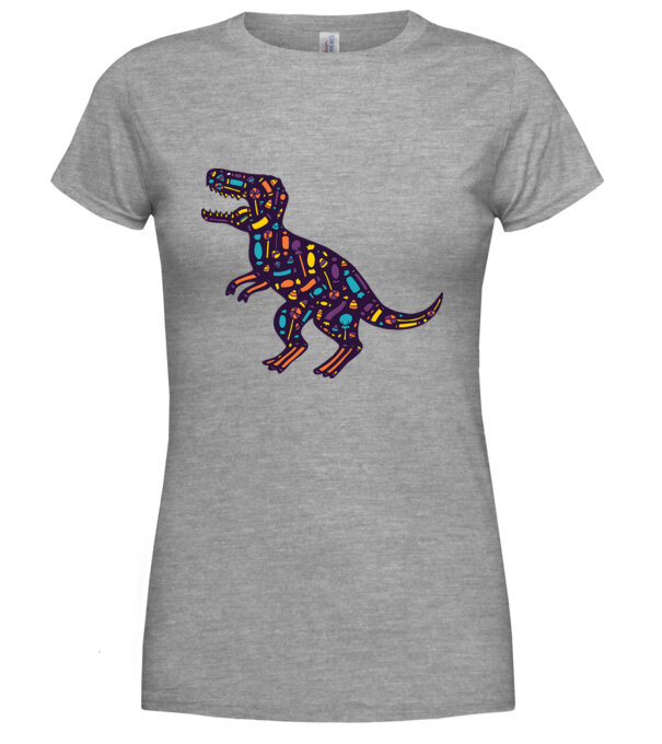  model  pe tricou
