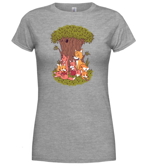  model  pe tricou