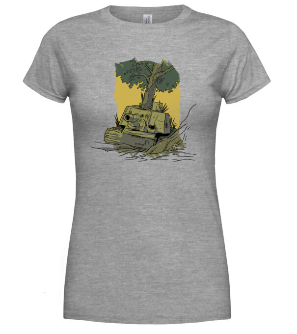  model  pe tricou