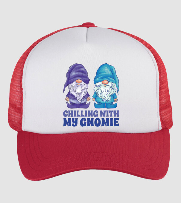Chilling with my Gnomie model alb/roșu pe tricou