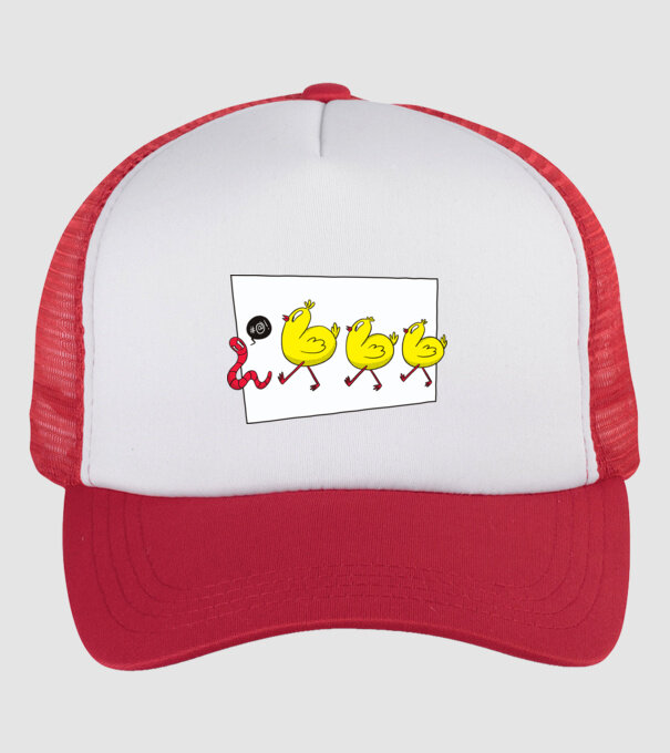 Pui cu vierme model alb/roșu pe tricou