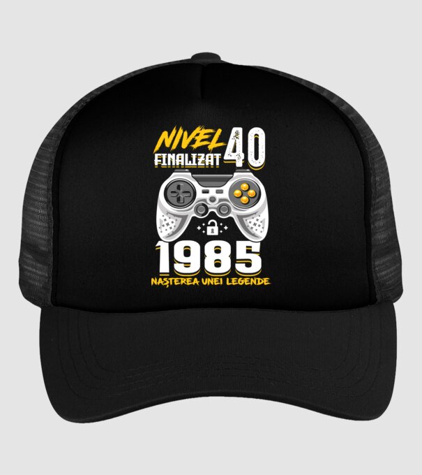 Nivel Finalizat 40 1985 model negru pe tricou