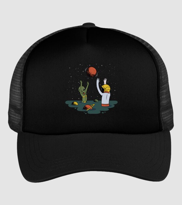 Alien și astronaut joc model negru pe tricou
