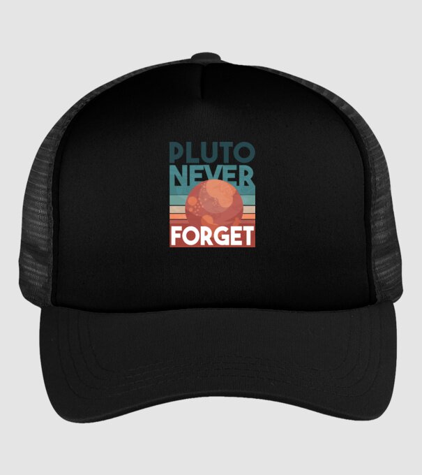 Pluto never forget model negru pe tricou