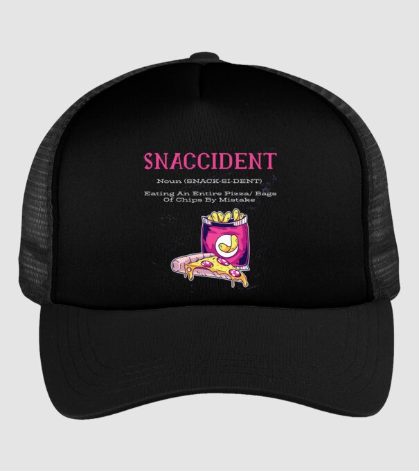 Snaccident model negru pe tricou