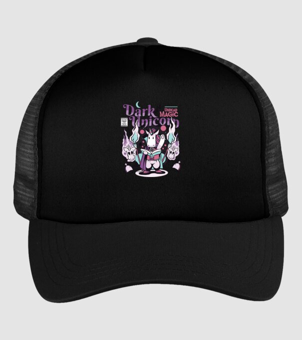 Magie neagră Unicorn model negru pe tricou