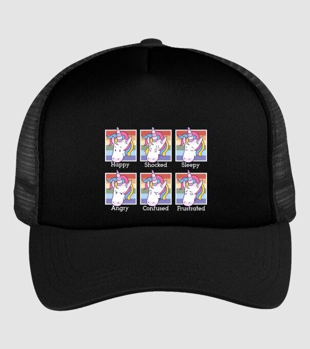Capete de unicorn model negru pe tricou