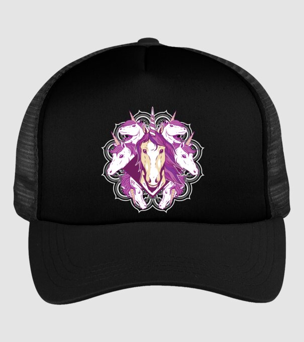 Unicorn Mandala model negru pe tricou