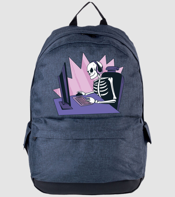 Schelet Gamer model albastru jeanși pe tricou