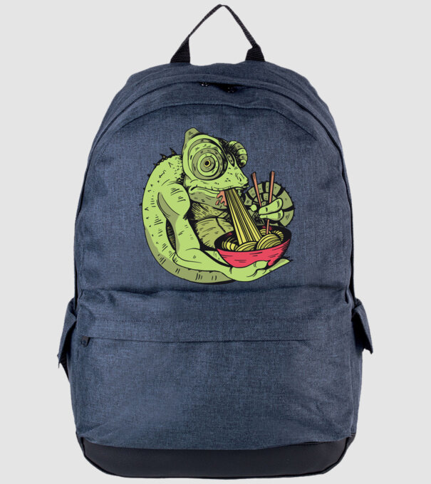 Cameleon cu paste model albastru jeanși pe tricou