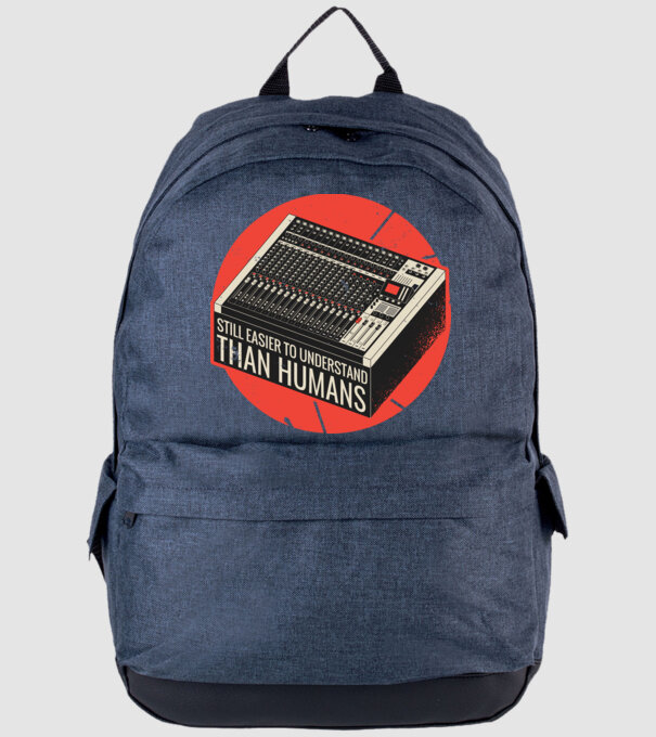 Pupitru de mixaj - Tot mai ușor de înțeles decât oamenii model albastru jeanși pe tricou