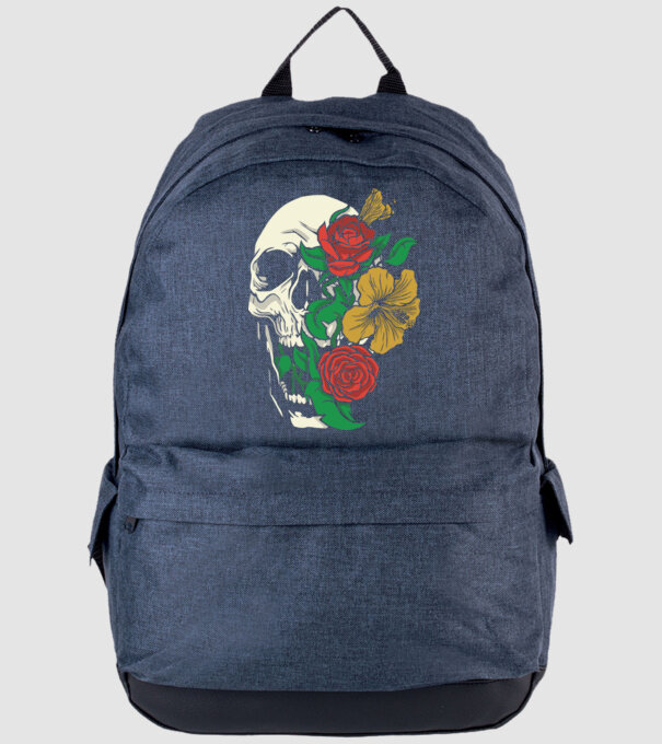 Trandafir craniu model albastru jeanși pe tricou