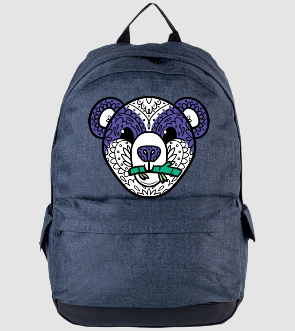 Mandala Panda model albastru jeanși pe tricou