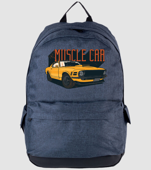 Mașină sport cool model albastru jeanși pe tricou