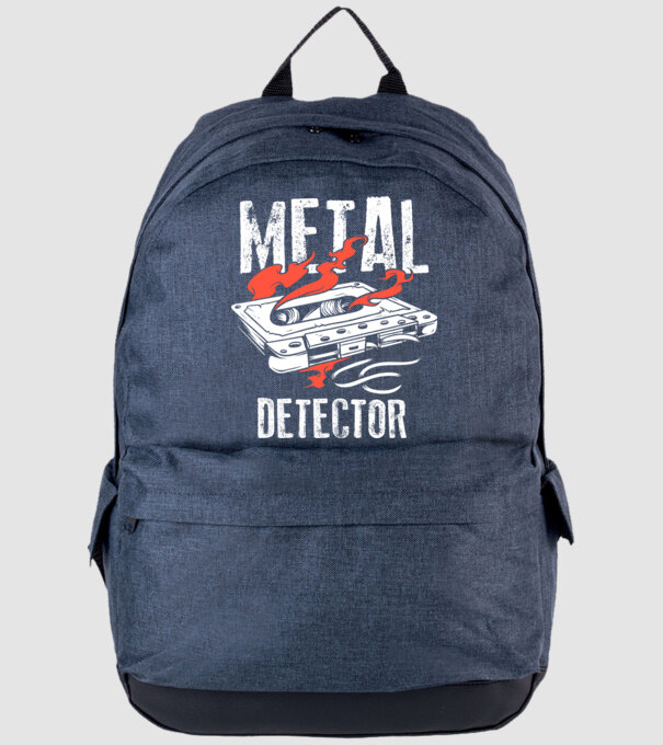 Detector de metale Casetă model albastru jeanși pe tricou
