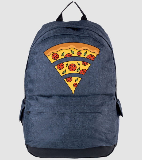 Felie de pizza Wifi model albastru jeanși pe tricou