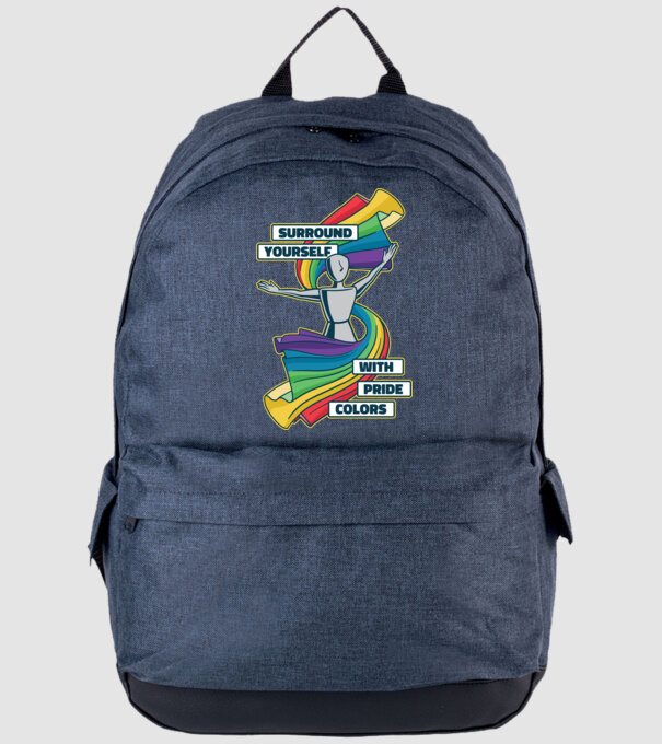 Pride cu curcubeu model albastru jeanși pe tricou