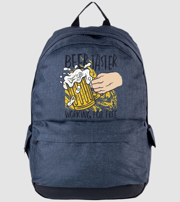 Degustare de bere model albastru jeanși pe tricou