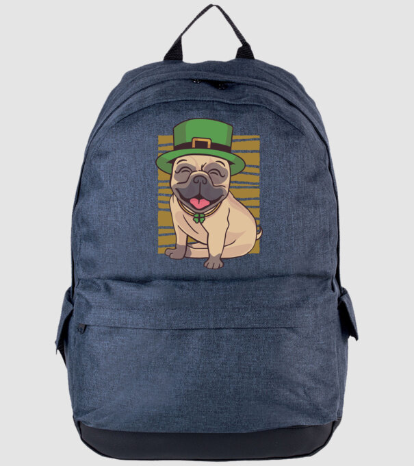Sfântul Patrick Mops model albastru jeanși pe tricou