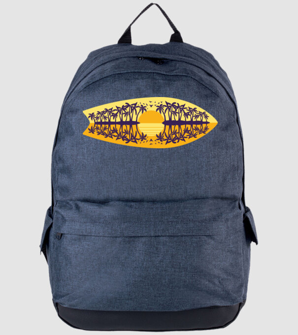 Surfboard model albastru jeanși pe tricou