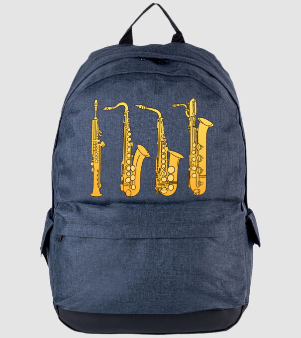 Saxofoane model albastru jeanși pe tricou