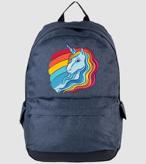 Unicorn cu Curcubeu model albastru jeanși pe tricou