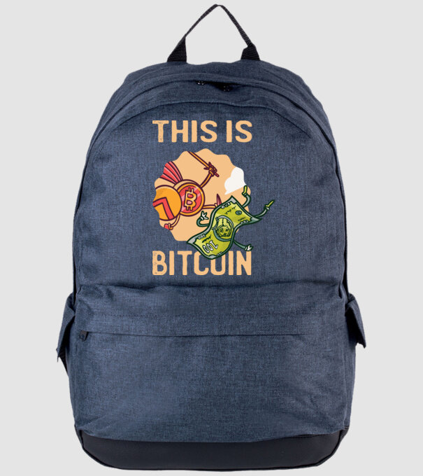 This is Bitcoin model albastru jeanși pe tricou