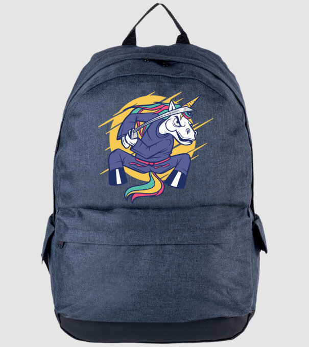 Unicorn Ninja model albastru jeanși pe tricou