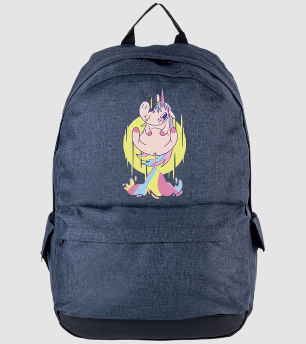 Bășină Unicorn model albastru jeanși pe tricou