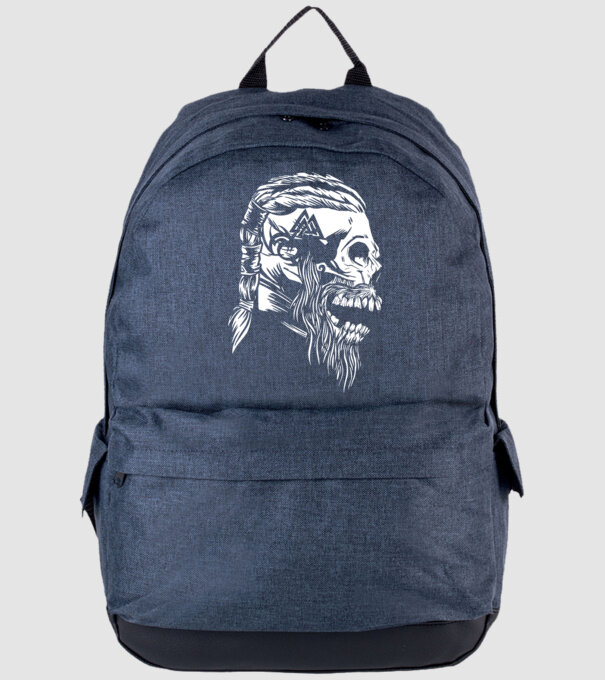 Craniu Viking model albastru jeanși pe tricou