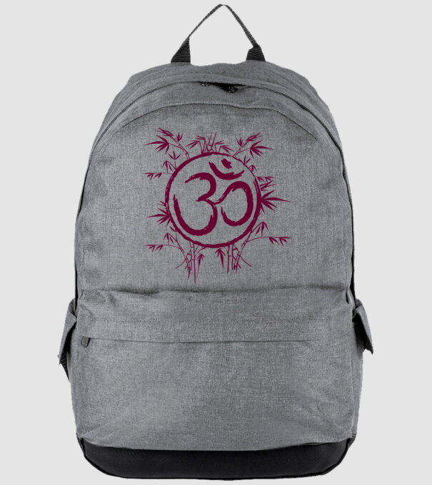 Simbol Yoga model gri pe tricou