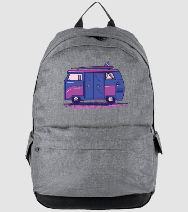 Mașină de camping model gri pe tricou