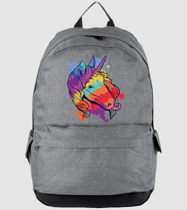 Curcubeu colorat Unicorn tricou model gri pe tricou