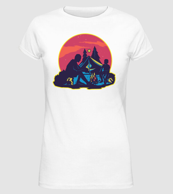 Campare pe timp de noapte model alb pe tricou