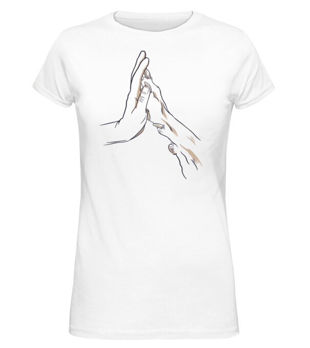  model  pe tricou