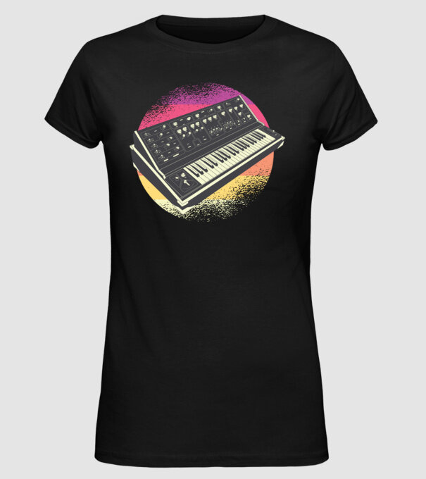 Sintetizator retro model negru pe tricou