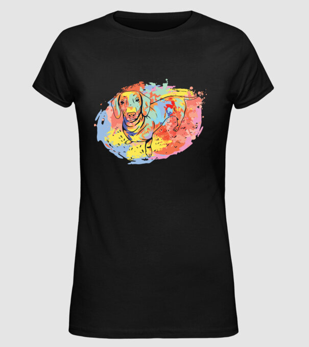 Teckel colorat model negru pe tricou