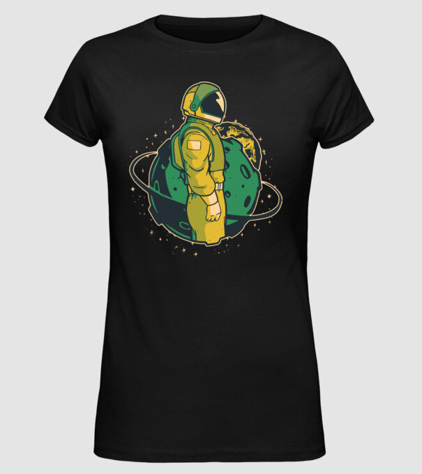 Astronaut model negru pe tricou